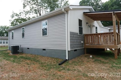 517 Brevard St, Statesville, NC 28677 - photo 4