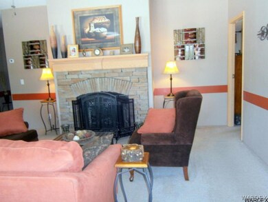 LIVING ROOM wFIREPLACE