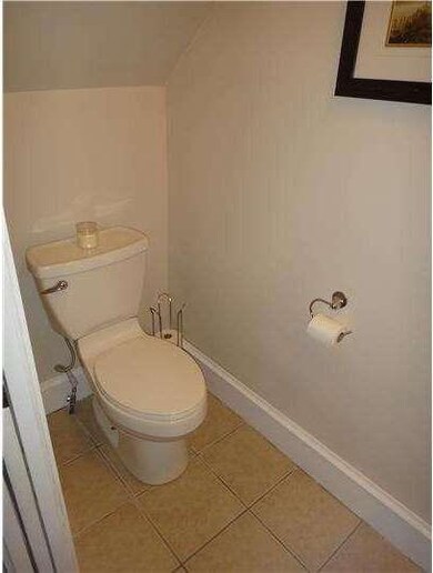 724 Alexander Ave, Drexel Hill, PA 19026 - photo 2