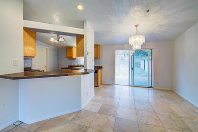 9463 Blackwell Rd, Central Point, OR 97502 - photo 7