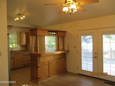 605 Castle Way, Winnemucca, NV 89445 - photo 4