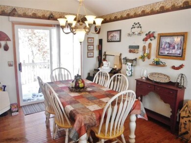 665 Hunt St SE, Lowell, MI 49331 - photo 4