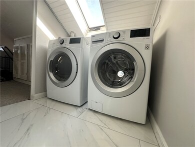 90 Spruce St unit 3, Providence, RI 02903 - photo 3