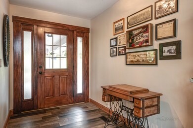 108 Wood Dr, Algonquin, IL 60102 - photo 4