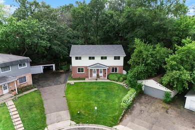 502 Shadyside Cir, Hopkins, MN 55343 - photo 2