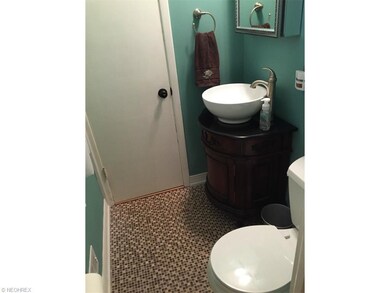 Half Bath/Master Bath