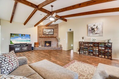 8-web-or-mls-E Juniper Cir-008