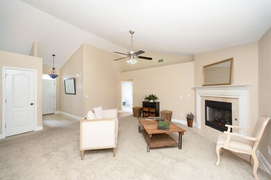 653 Territory Ln 007