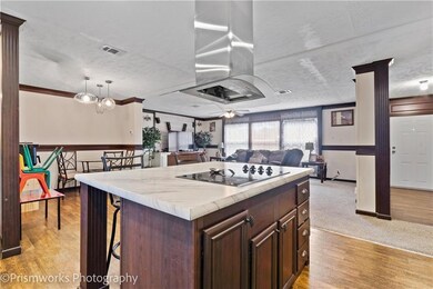 200 Holly Moore Dr, Pineville, LA 71360 - photo 5