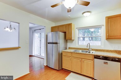 15632 Emery Ct, Bowie, MD 20716 - photo 6