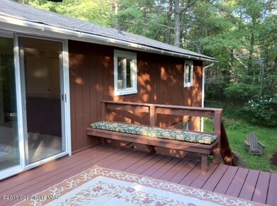 DECK SEAT