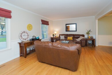 5489 Swallow Ave-103