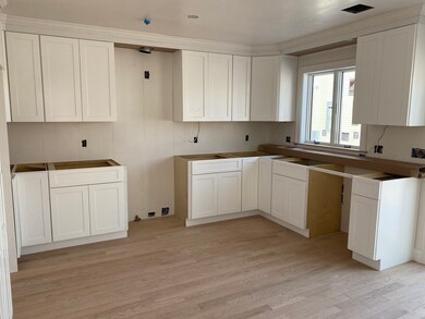 133 Ash St unit 3, Waltham, MA 02453 - photo 2