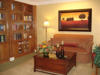 65 Hawthorne Dr unit 309, Bedford, NH 03110 - photo 4