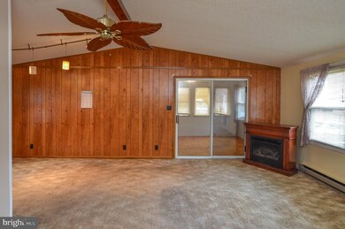 441 Blackwell Rd, Colonial Beach, VA 22443 - photo 2