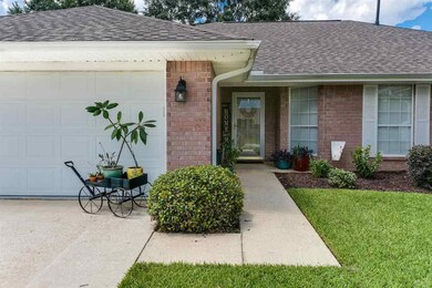 2104 Jarrod Dr, Cantonment, FL 32533 - photo 3