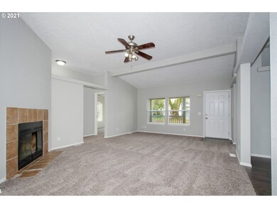 412 S River St, Newberg, OR 97132 - photo 7