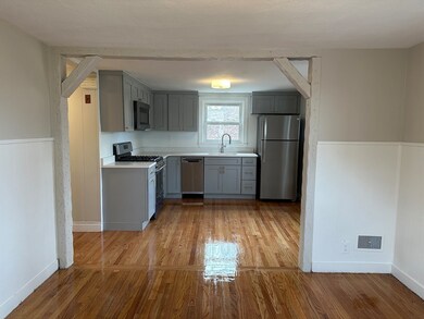 21 Mayflower Rd, Woburn, MA 01801 - photo 2