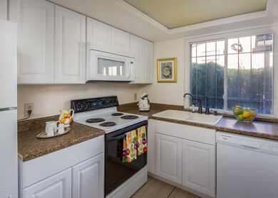 8 kitchen (3)