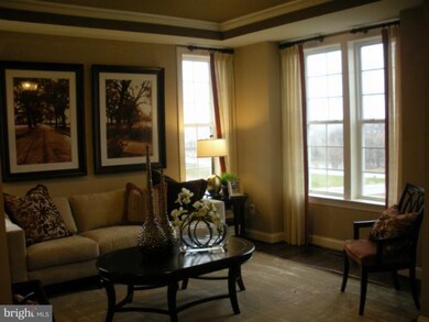 5904 Hunter Crest Rd, Woodbridge, VA 22192 - photo 5