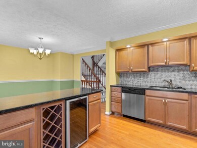 13233 Custom House Ct, Fairfax, VA 22033 - photo 6