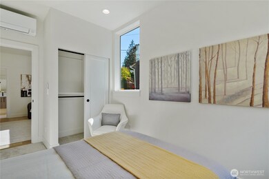 9011 14th Ave SW, Seattle, WA 98106 - photo 6