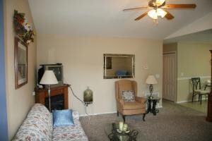 Int- livingroom