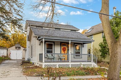 02-626 Hiscock St 0030