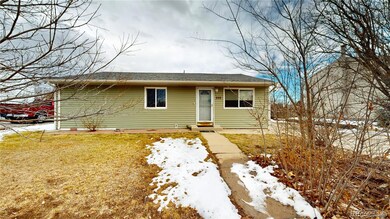 986 Kalispell St, Aurora, CO 80011 - photo 2