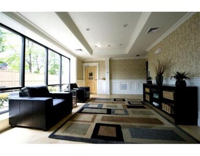 20 Englewood Ave unit 305, Brookline, MA 02445 - photo 6