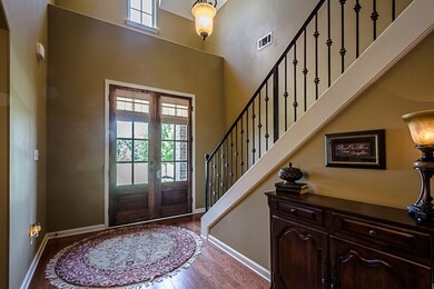 Gorgeous 5 BR/3 BA Home with All The Bells and Whi