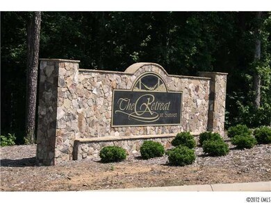 Neighborhood Entrance - Distinctive custom homes i