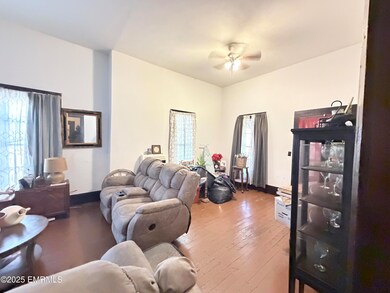 311 Range Ave, Philadelphia, MS 39350 - photo 2