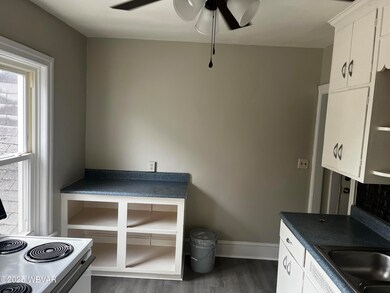 2421 W 4th St unit 2ND. FL., Williamsport, PA 17701 - photo 7