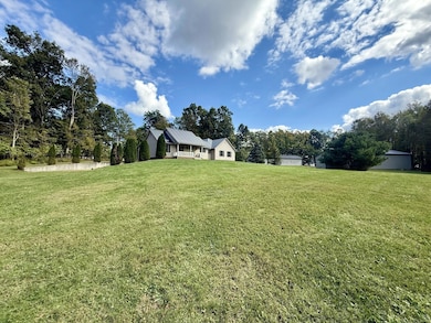 15596 Carson Rd, Mount Vernon, OH 43050 - photo 2