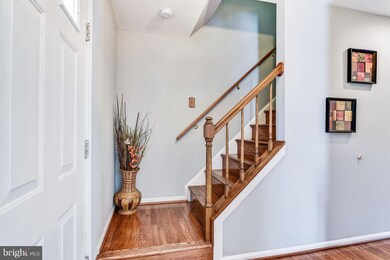 14947 Carriage Square Dr, Silver Spring, MD 20906 - photo 3