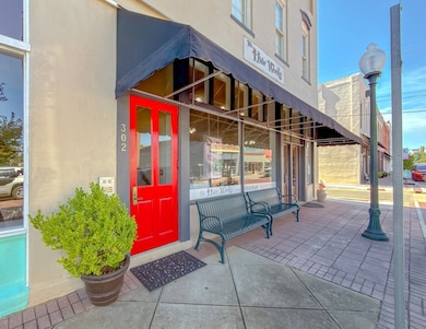 302 E Water St, Bainbridge, GA 39817 - photo 4