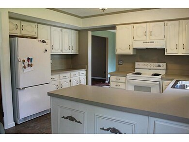 5290 Hollister St, Columbus, OH 43235 - photo 3