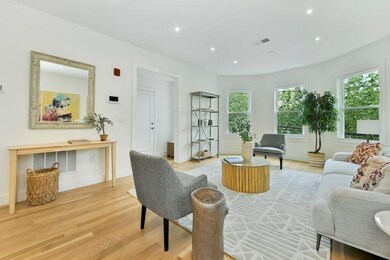 31 Magnolia Ave unit 2, Cambridge, MA 02138 - photo 3