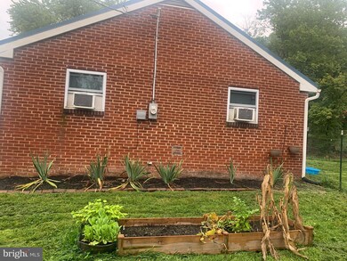 1257 New Bloomfield Rd, New Bloomfield, PA 17068 - photo 3