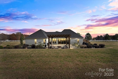 3583 Mount Beulah Rd, Sherrills Ford, NC 28673 - photo 5