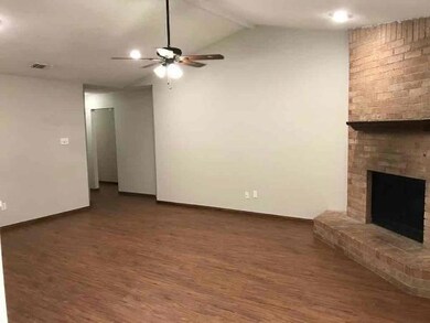 605 Allencrest Dr, Fort Worth, TX 76108 - photo 7