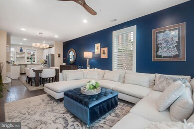 922 Slaters Ln, Alexandria, VA 22314 - photo 4