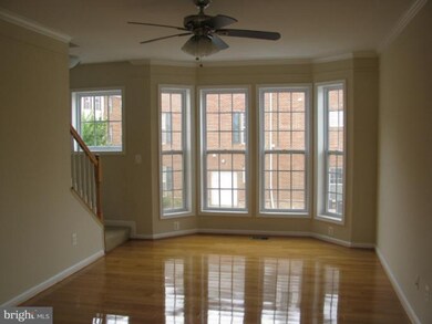 24678 Rosebay Terrace unit 81, Aldie, VA 20105 - photo 7