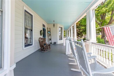 711 Lee St, West Point, VA 23181 - photo 7