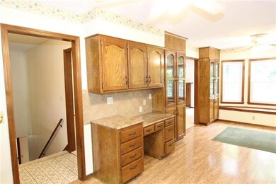 14314 W 61st St, Shawnee, KS 66216 - photo 3