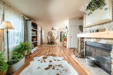 603 Highland Cir, Springtown, TX 76082 - photo 5