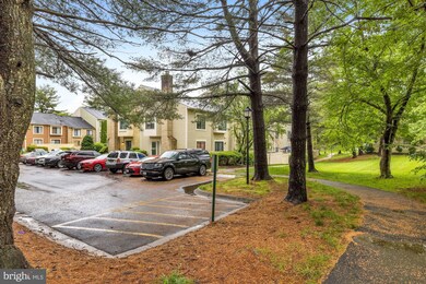 9305 Bathgate Ct, Montgomery Village, MD 20886 - photo 2