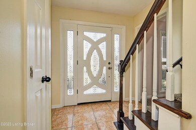 7404 Jonathan Way, Louisville, KY 40228 - photo 4