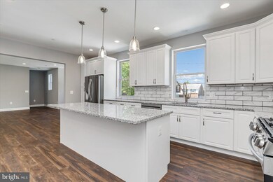 5501 Jonquil Ave, Baltimore, MD 21215 - photo 6